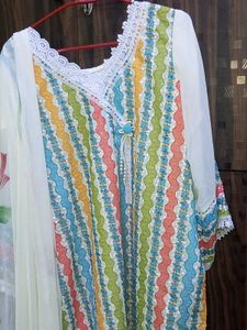 Beautiful Kurti And Dupatta Set