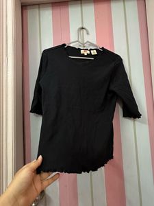 Levi’s Ribbed Top