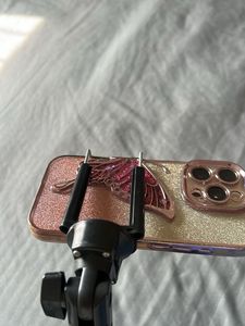 YUNGTFNG Selfie Stick but the remote doesnt work