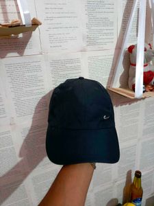 Black Nike Cap