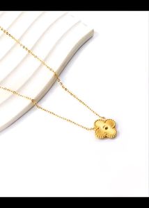 Gold clover Anti Tarnish Necklace