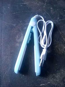 Mini Hair Straightener