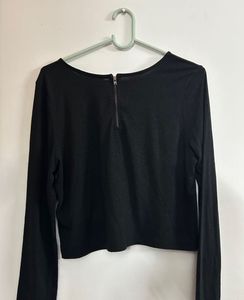 Black Long Sleeve Top