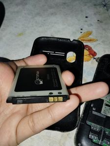 Micromax And Lyf Dead Phone