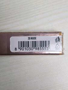 LAKME CONCEALER -20nude Shade