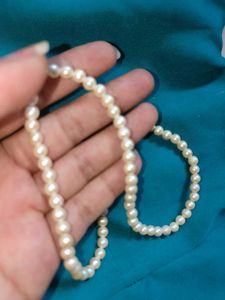 Pearl Chain