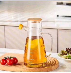 Oil Dispenser with Bamboo Lid