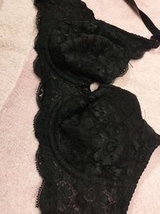 Push Up Bra.