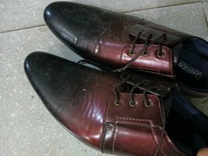 Men Black Monochrome Formal Shoes