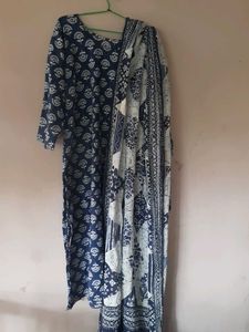 Elegant Blue Printed Kurta Set