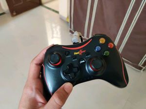 Redgear Wired Gamepad