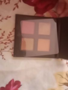 NEW Brand 4 In 1 Eyeshadow Palette
