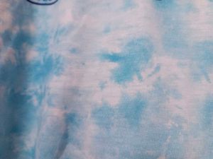Graphic Printed Knitted Crop Tshirt