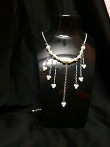 Pearl Dangle Necklace