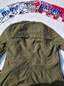 Guess casual jacket (windproof &amp; waterproof)