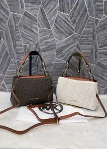 Micheal Kors Slingbags