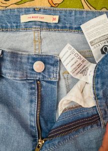 Very Good Condition Boot Cut Jeans For Ladies