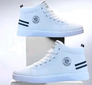 Stylish Black &amp; White Sneakers