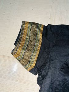 ✨Elegant Gold  &amp; Black Silk Sare✨