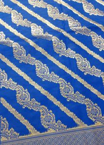 Banarasi Semi Katan Slub Saree 💜