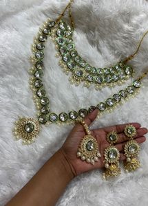 new unused Elegant Kundan Jewelry Set