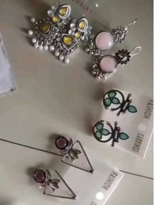 Earings