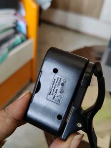 Acoustic guitar With Autotuner And Strings