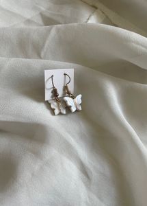 🦋White Butterfly Earrings🦋