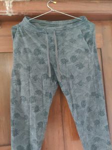 Grey Patterned Cropped Pants