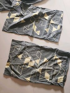 King Size Bedsheet With Pillow Covers