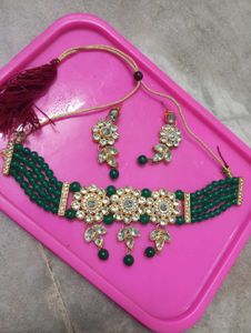 Green &amp; Gold Necklace