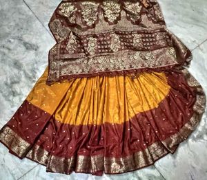 Mustered Yellow With Red Border Banarasi Silksaree