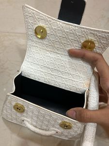 White Cute Bag