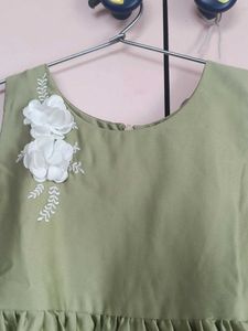 LIGHT GREEN GIRLS DRESS