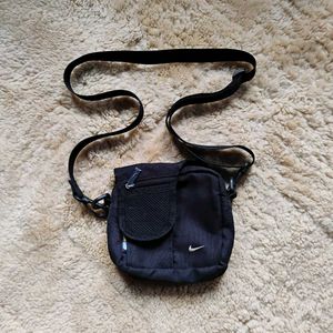Nike Black Sling Bag Unisex