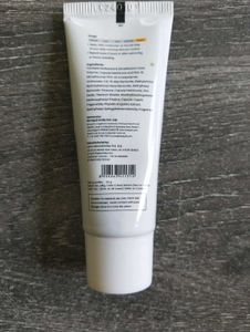 Re&#39;equil Ultra Matte Dry Touch Sunscreen