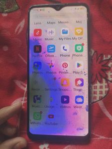 Oppo F17