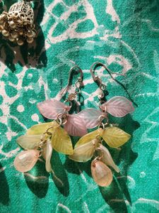 Combo of 5 Earrings and one Moti Necklace
