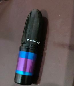 MAC Amplified Creme GOODBYE KISS.  Made In Canada