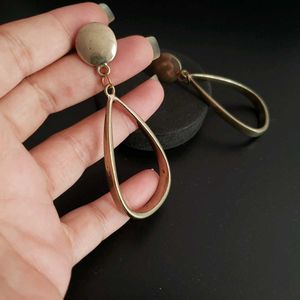 Teardrop Dangle Earrings