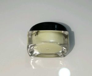 Callesta Lip Lightening Balm