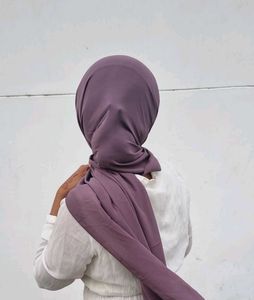 Chiffon Hijabs At Affordable Range