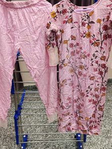 Pink Floral Print Kurta Pajama Set