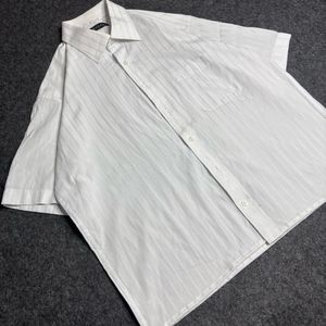 White Aesthetic boxy fit
