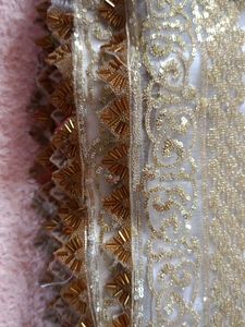 Off White 🤍 Net Saree With Satin Lining