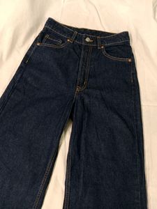 H&amp;M dark blue Straigh Jeans (Brand New) Waist:26