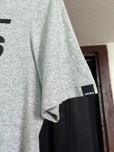 Tee