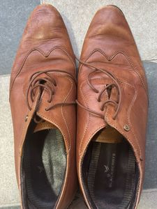 blackberry’s formal shoe