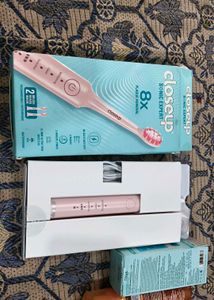 Closeup Sonic Expert Toothbrush