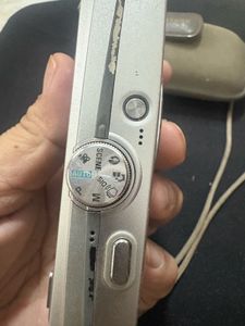 Samsung L100 Camera